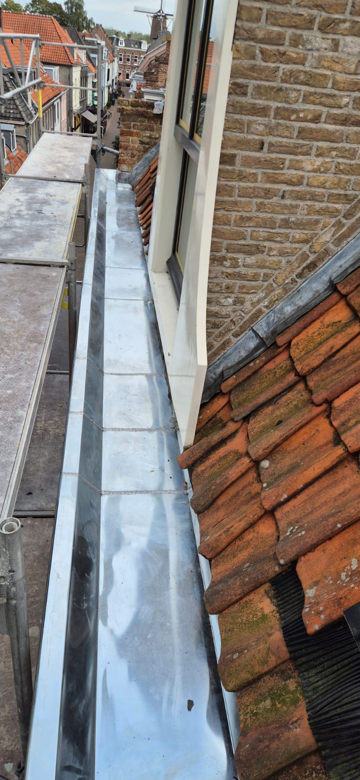 Nieuwe zinken dakgoten — foto 2